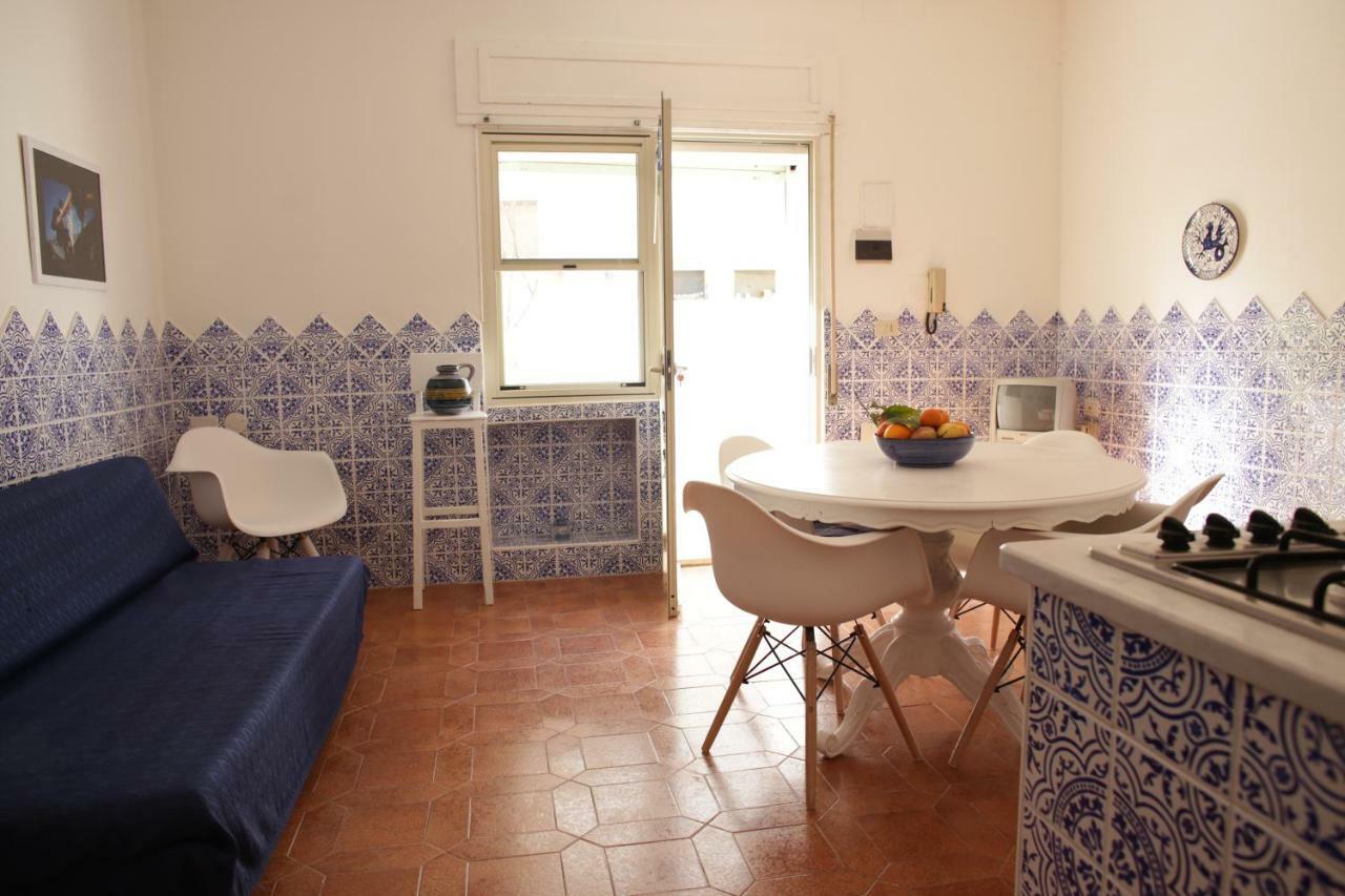 La Terrazza - Residenze Maricharme Apartment Алгеро Екстериор снимка