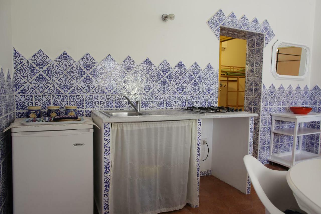 La Terrazza - Residenze Maricharme Apartment Алгеро Екстериор снимка